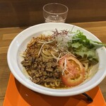 麺や まろみ - 料理写真:カレーまぜそば　¥920