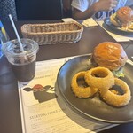 ダグズ・バーガー - 