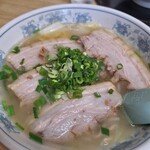 ラーメン店 なかま - 料理写真:
