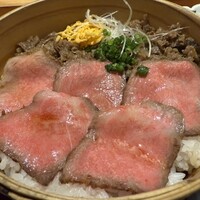 すき焼きと牛まぶし ももしき - 