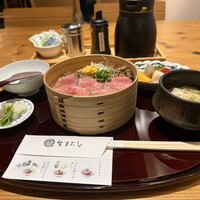 すき焼きと牛まぶし ももしき - 