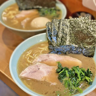 尾道家系ラーメン とどろきや_0