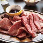 和牛放題の殿堂 宇田川町 肉屋横丁 - 