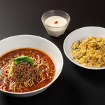 広島四川飯店 - タンタン麺チャーハンセット