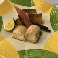 鰻割烹 伊豆栄 本店 - 