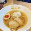 泡系しおとんこつラーメン べらしお 総本店