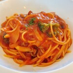 タベルナ 厨 - 海老と野菜のトマトソース