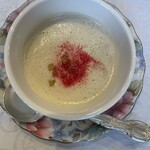 シャトー　ラ・パルム・ドール - 大根のクリームスープ