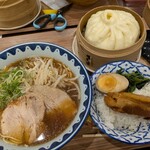 皇蘭 - 中華そば、ルーロー飯小、豚饅