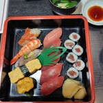 日の出寿司 - 料理写真: