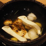 割烹さいお - 名残り鱧と松茸