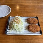 おかげ横丁 豚捨 - コロッケ