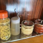 横浜家系らーめん 五十三家 - 調味料