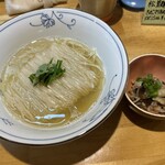 猫と月 chan mie noodles - 