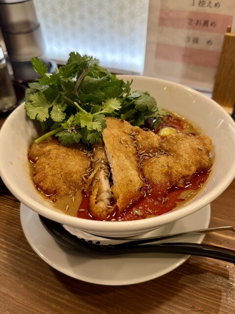 四川担々麺 赤い鯨 赤坂店 - 赤坂/担々麺 | 食べログ