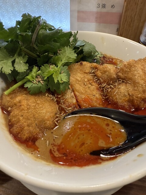 赤い鯨 四川担々麺 赤い鯨 赤坂店 - 赤坂/担々麺 | 食べログ