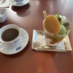 湖畔のレストラン ラシヌ - 