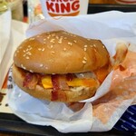 バーガーキング - 料理写真:フレームスモーク ベーコンダブルチーズバーガー 602kcal