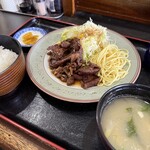 ビブ - 