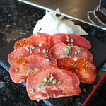 炭火焼肉 武蔵 - 