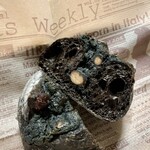 メゾン ムラタ - 丹波黒豆と黒ゴマクリームチーズ ¥290