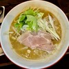 麺屋彩々 - 味噌ラーメンの季節到来。白湯ベースのとろり滑らか味だ。