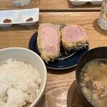 とんかつ成蔵 - 