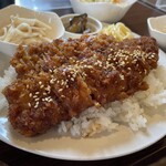 にじいろキッチン - かつめし