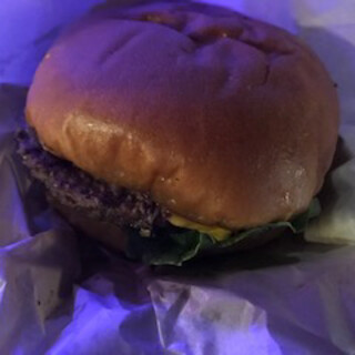 す*す様 大阪・関西万博 アメリカ館 ハンバーガー ピンバッジ 大阪