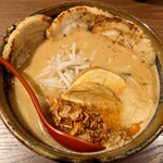 麺場 田所商店 - 北海道味噌炙りチャーシュー麺