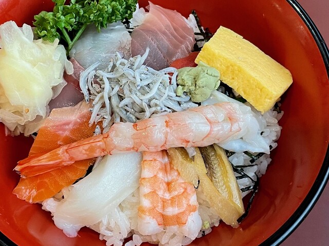 海鮮どんや とびしま 鶴岡店 - 羽前大山（海鮮）の写真