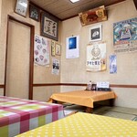 丸竹食堂 - まだ誰も来ない11時前の、座敷の様子です。