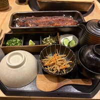 うなぎ四代目菊川 東京駅黒塀横丁店 - 