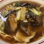 大新園 - 椎茸そば