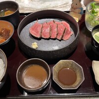 肉割烹 SHUN - 