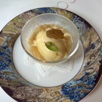 フリコトー - 梨のアイスとブラマンジェ