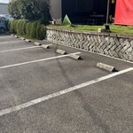 和の中 - 駐車場ありますよ