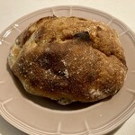 セテュヌ ボンニデー - パンオオリーブ