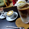 カフェ グリーン ドア