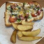 Cafe 白兎 - ピザトーストダブル　ポテト付