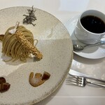 レ・ザンジュ・ベイ・ヨコハマ - しぼりたてモンブラン（¥1,200円）、ブレンドコーヒー（¥600円）