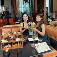 ザ タヴァン グリル＆ラウンジ - 