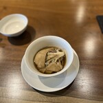 レストラン ウオゼン - 月の輪熊、舞茸、大銀杏茸のスープ