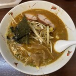 らいおん - 料理写真:味噌らいおんらーめん