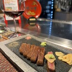 鉄板焼  阿利布 - 関西唯一のオリーブ牛専門の鉄板焼き店。