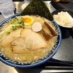 ますます - 