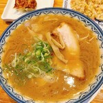 元祖赤のれん 節ちゃんラーメン 天神本店 - 