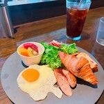 QUAYS pacific grill - 