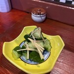 焼き鳥アポロ - きゅうり浅漬け　