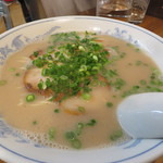 博多ラーメン ばりこて - こちらが普通の博多ラーメン